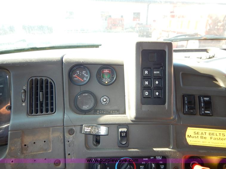 image for item K1708 2001 Sterling LT7501 dump truck