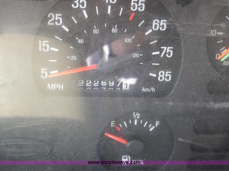 image for item K1708 2001 Sterling LT7501 dump truck