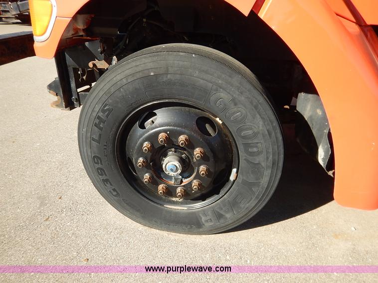 image for item K1708 2001 Sterling LT7501 dump truck