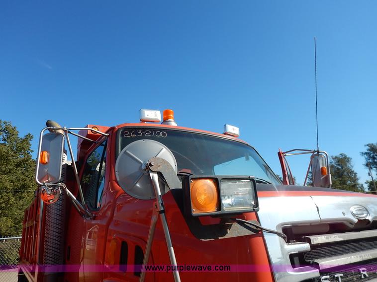 image for item K1708 2001 Sterling LT7501 dump truck