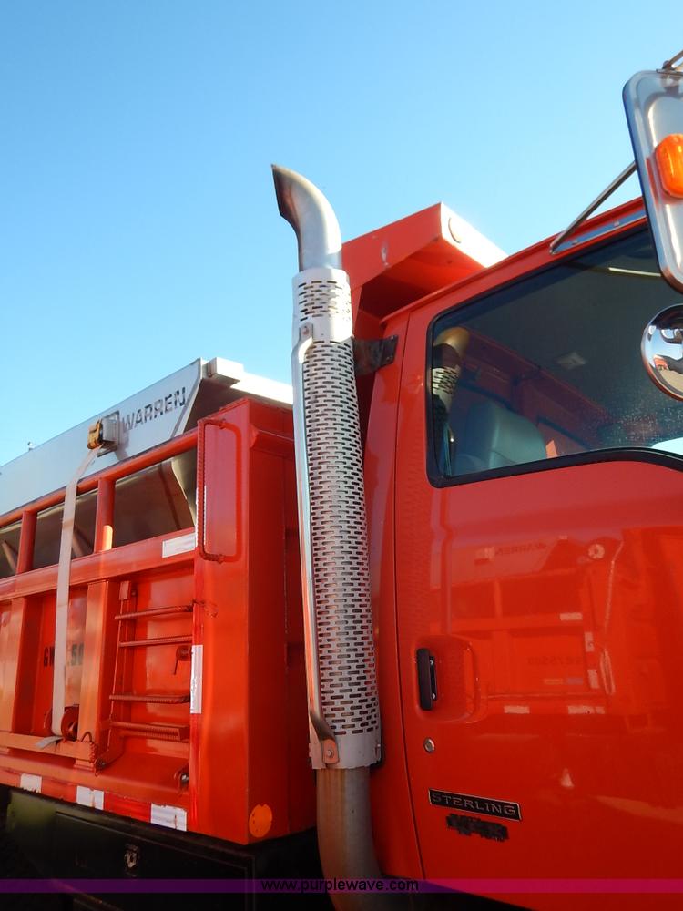 image for item K1708 2001 Sterling LT7501 dump truck