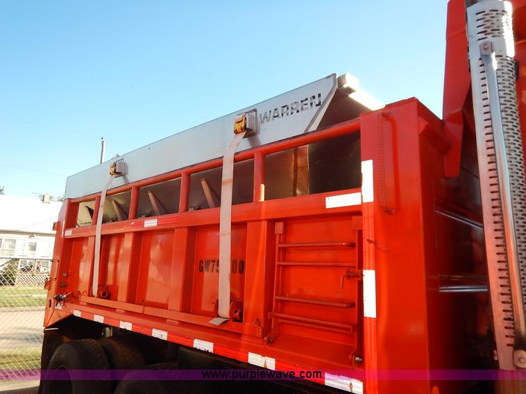 image for item K1708 2001 Sterling LT7501 dump truck