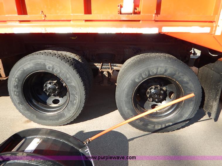 image for item K1708 2001 Sterling LT7501 dump truck