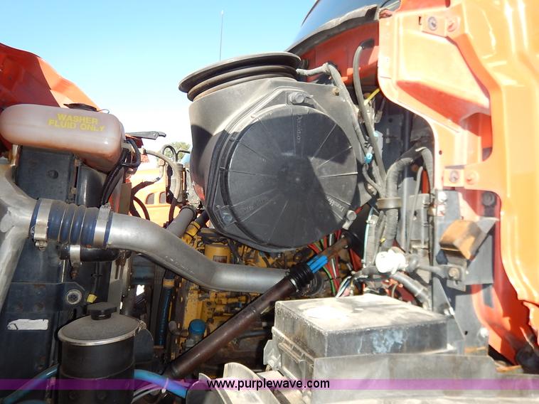 image for item K1708 2001 Sterling LT7501 dump truck