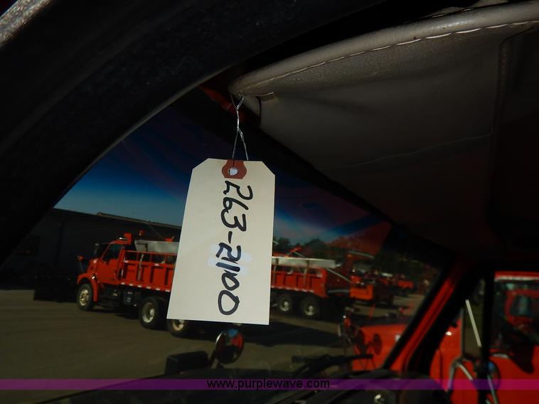 image for item K1708 2001 Sterling LT7501 dump truck