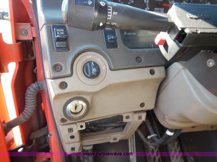 image for item K1709 2001 Sterling LT7501 dump truck