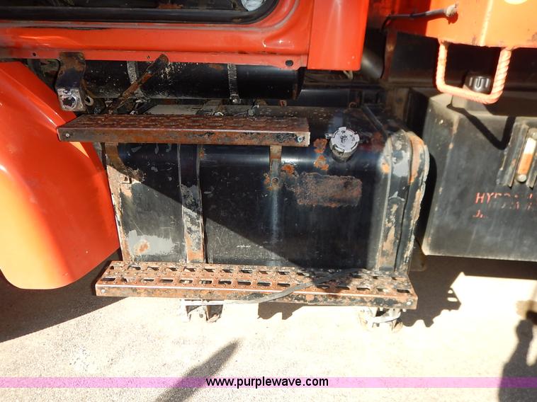 image for item K1709 2001 Sterling LT7501 dump truck