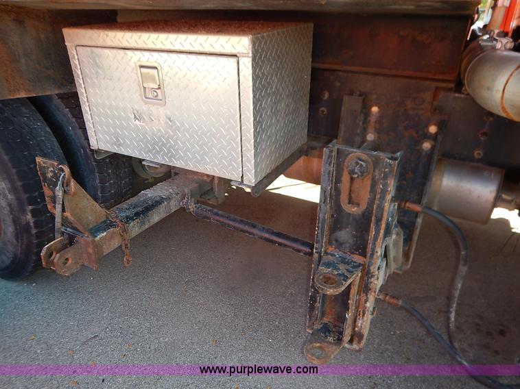 image for item K1709 2001 Sterling LT7501 dump truck