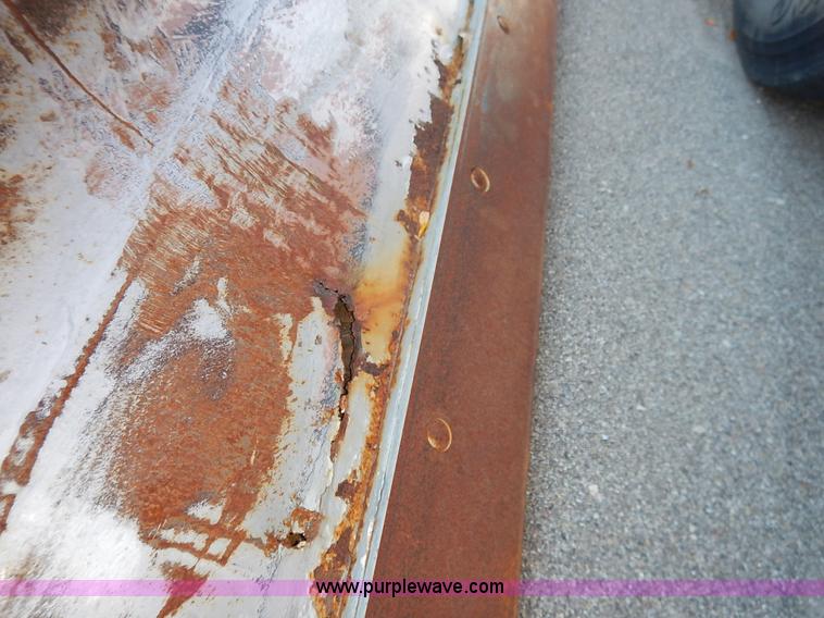 image for item K1709 2001 Sterling LT7501 dump truck