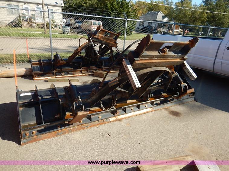 image for item K1709 2001 Sterling LT7501 dump truck