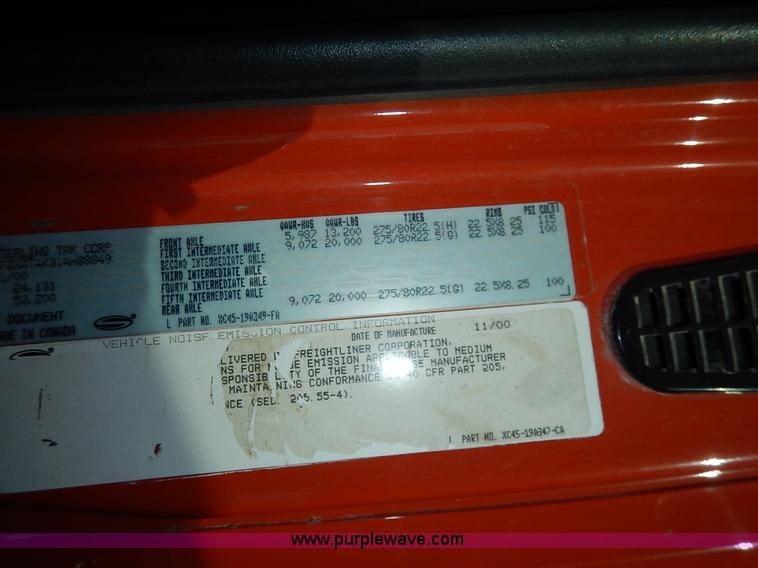 image for item K1709 2001 Sterling LT7501 dump truck