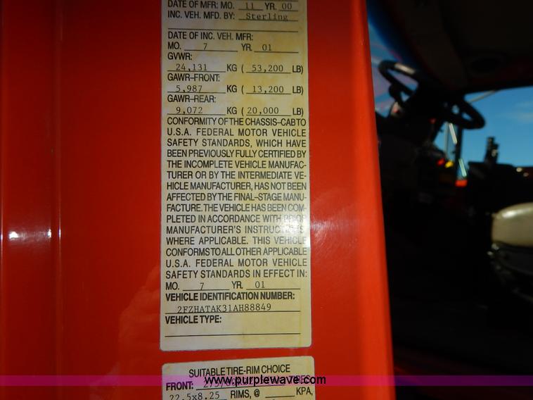 image for item K1709 2001 Sterling LT7501 dump truck