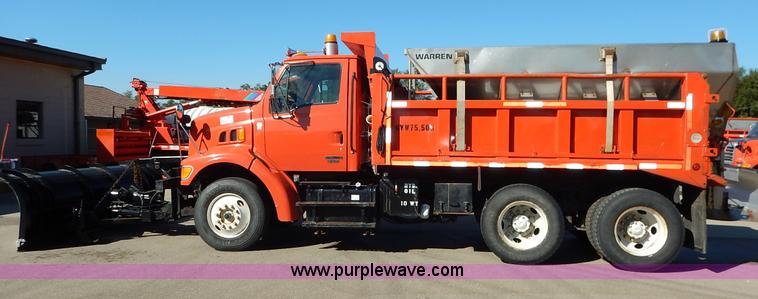 image for item K1710 2001 Sterling LT7501 dump truck