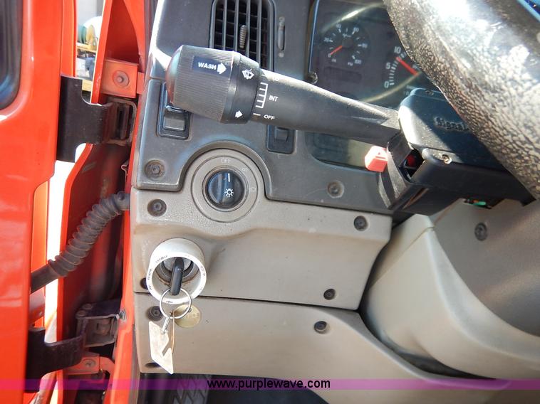 image for item K1710 2001 Sterling LT7501 dump truck