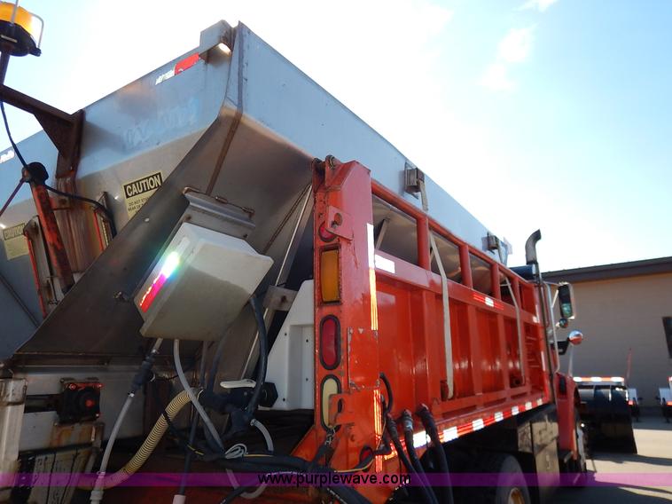 image for item K1710 2001 Sterling LT7501 dump truck