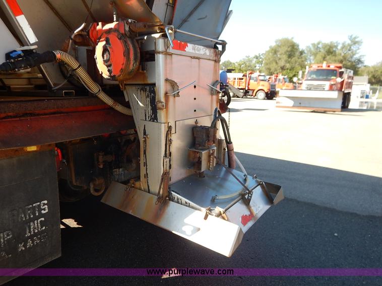 image for item K1710 2001 Sterling LT7501 dump truck