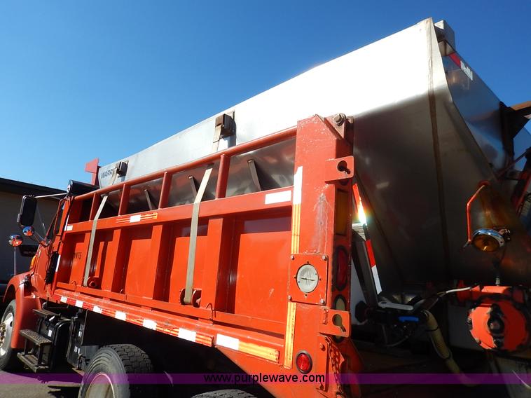 image for item K1710 2001 Sterling LT7501 dump truck