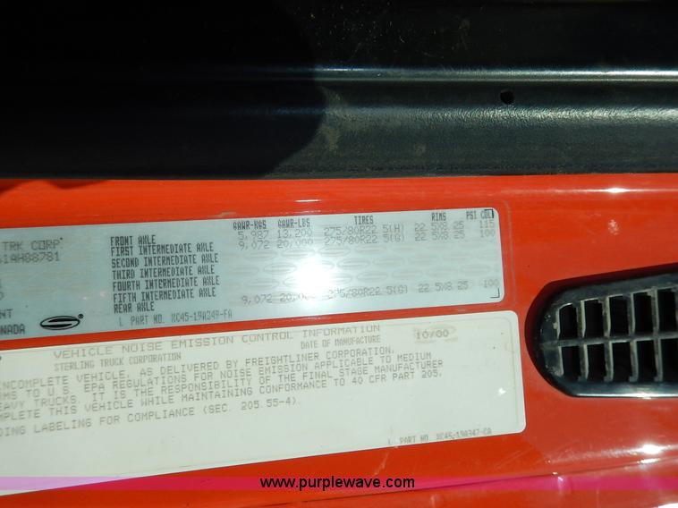 image for item K1710 2001 Sterling LT7501 dump truck