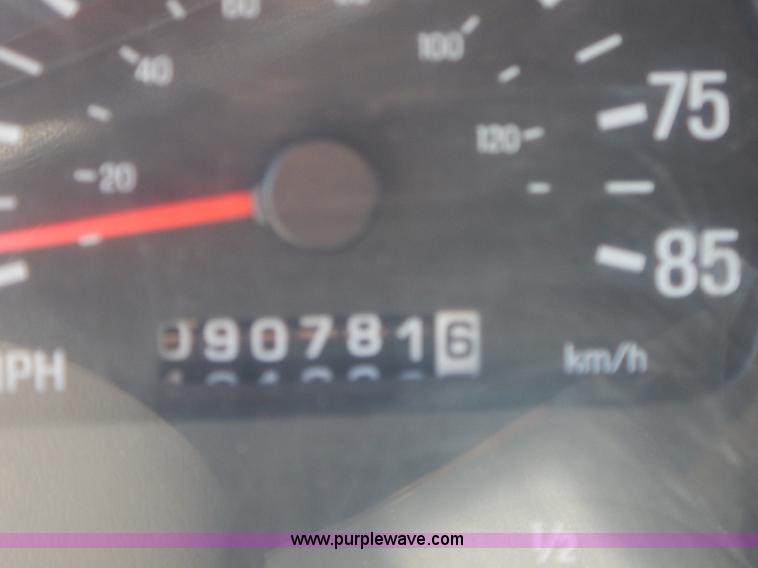 image for item K1711 2001 Sterling LT7501 dump truck