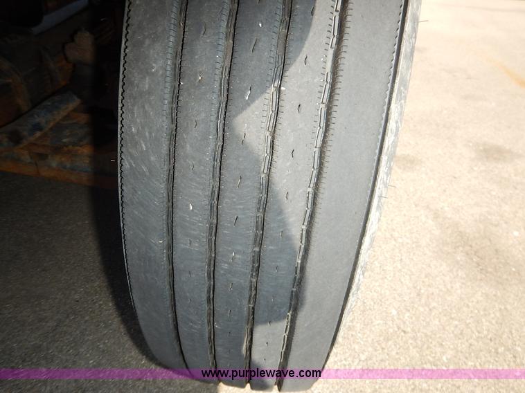 image for item K1711 2001 Sterling LT7501 dump truck