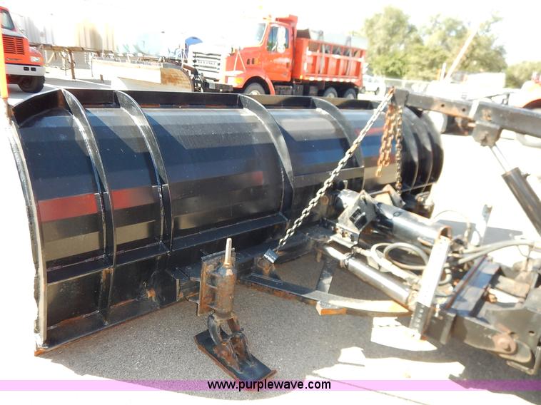 image for item K1711 2001 Sterling LT7501 dump truck