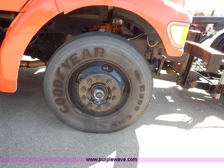 image for item K1711 2001 Sterling LT7501 dump truck