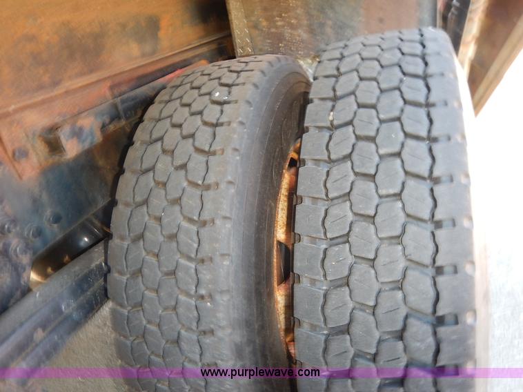 image for item K1711 2001 Sterling LT7501 dump truck