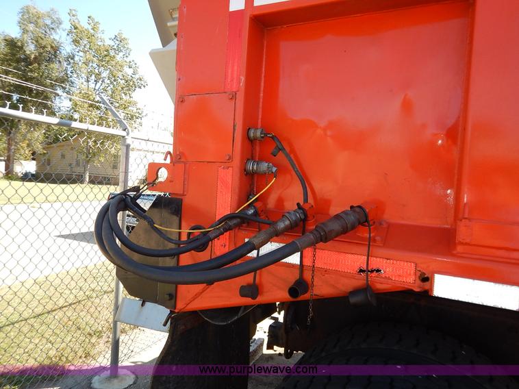 image for item K1711 2001 Sterling LT7501 dump truck