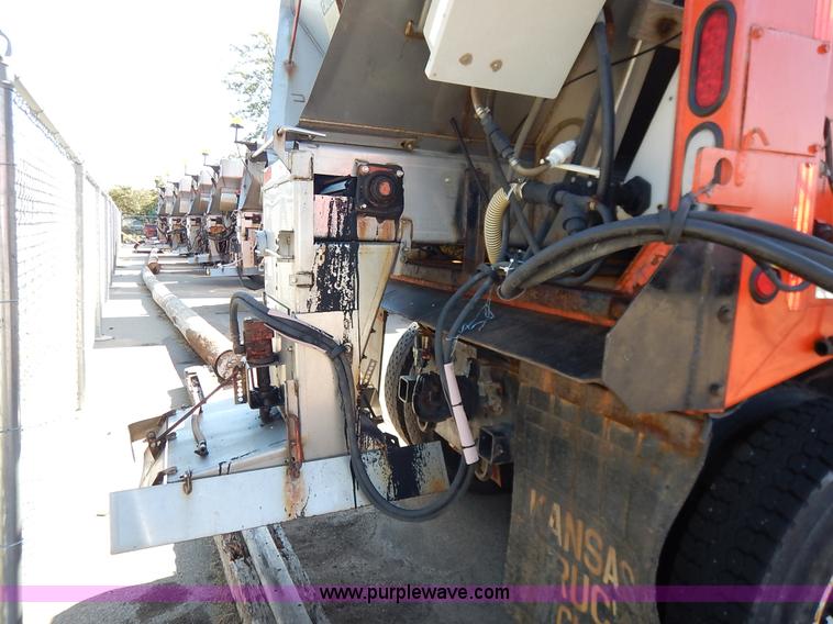 image for item K1711 2001 Sterling LT7501 dump truck