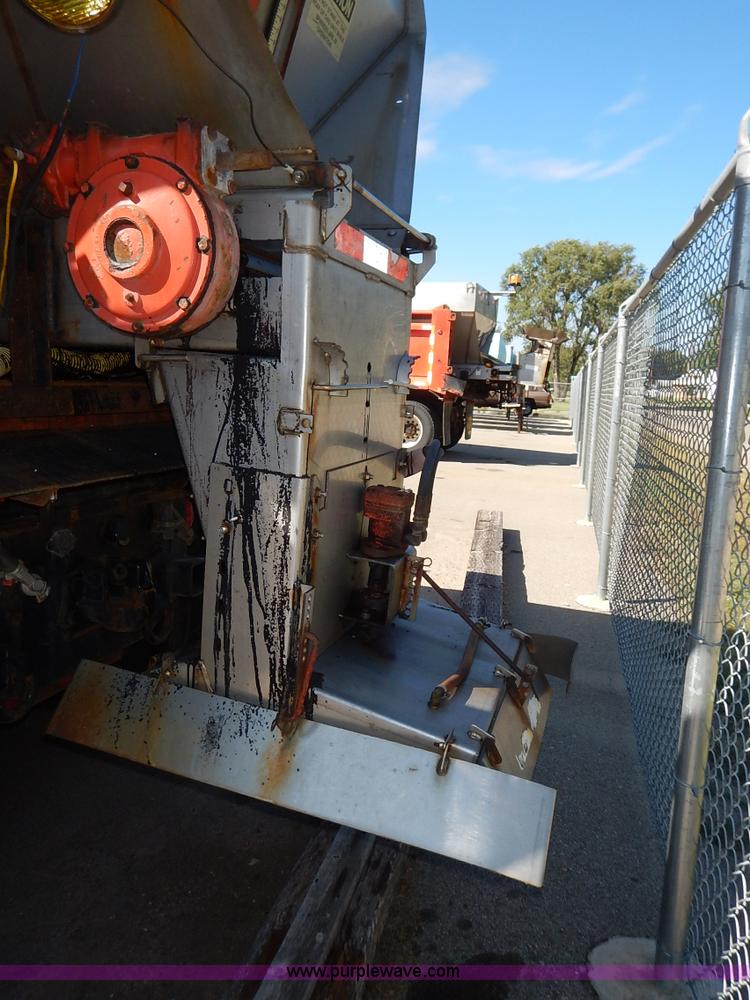 image for item K1711 2001 Sterling LT7501 dump truck