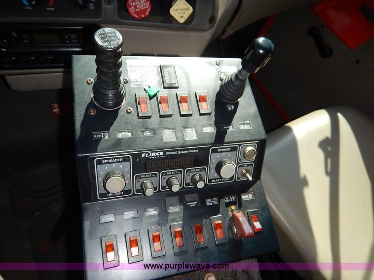 image for item K1712 2001 Sterling LT7501 dump truck