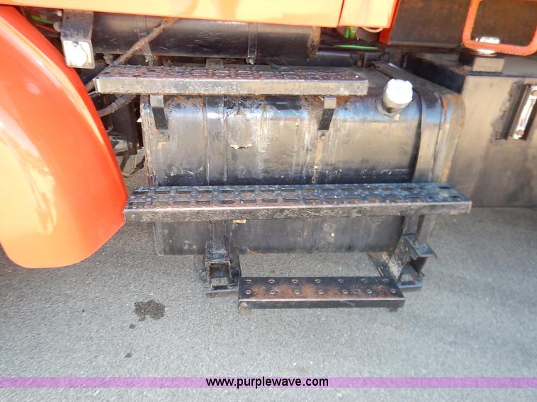 image for item K1712 2001 Sterling LT7501 dump truck