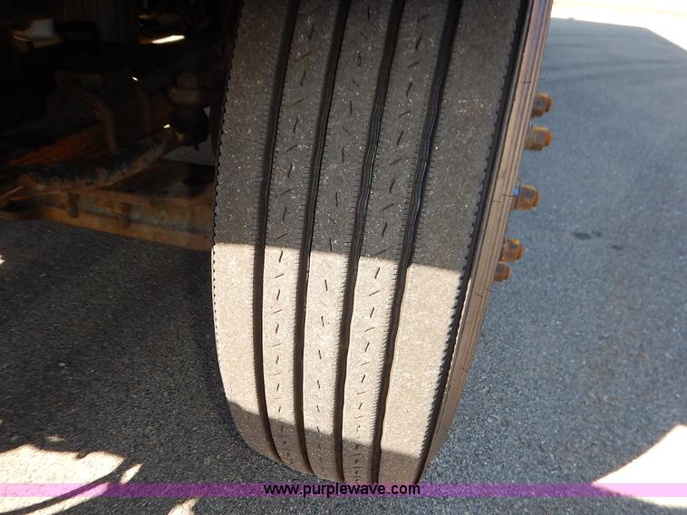 image for item K1712 2001 Sterling LT7501 dump truck