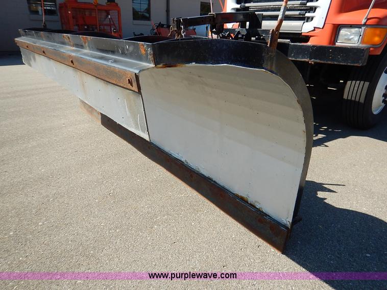 image for item K1712 2001 Sterling LT7501 dump truck