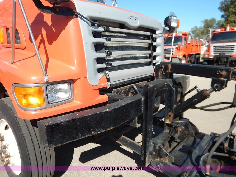 image for item K1712 2001 Sterling LT7501 dump truck