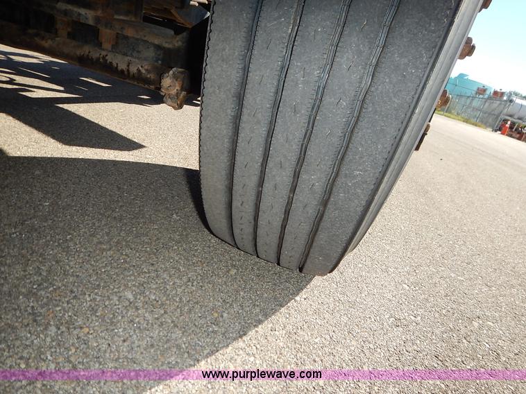 image for item K1712 2001 Sterling LT7501 dump truck