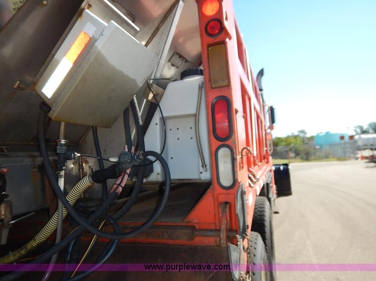 image for item K1712 2001 Sterling LT7501 dump truck