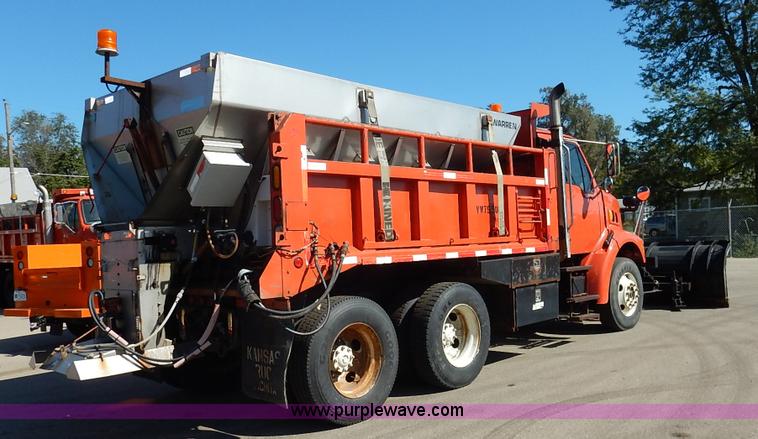 image for item K1713 2001 Sterling LT7501 dump truck