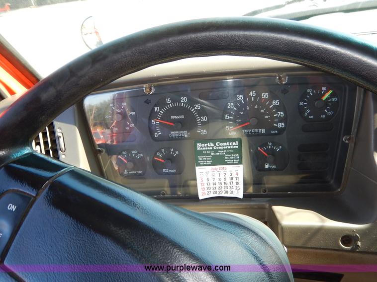 image for item K1713 2001 Sterling LT7501 dump truck