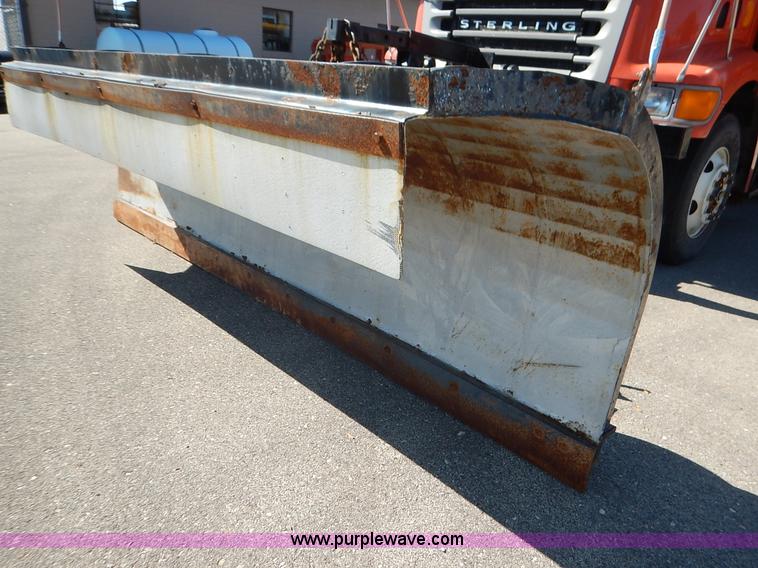 image for item K1713 2001 Sterling LT7501 dump truck