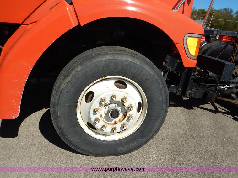 image for item K1713 2001 Sterling LT7501 dump truck