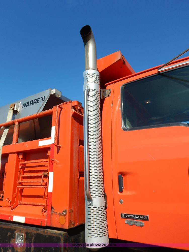 image for item K1713 2001 Sterling LT7501 dump truck