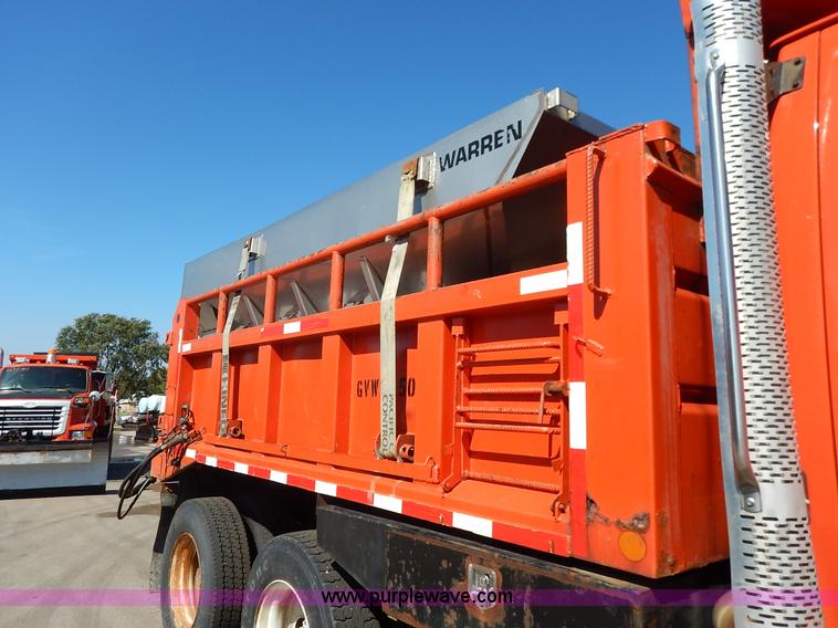 image for item K1713 2001 Sterling LT7501 dump truck