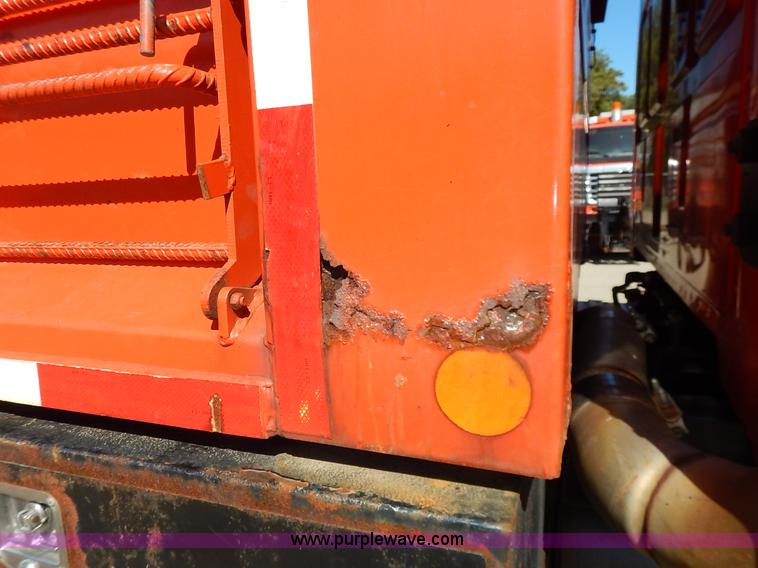 image for item K1713 2001 Sterling LT7501 dump truck