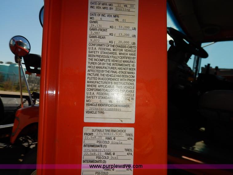 image for item K1713 2001 Sterling LT7501 dump truck