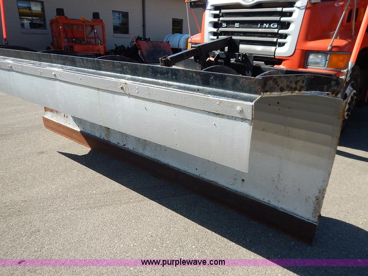 image for item K1714 2001 Sterling LT7501 dump truck