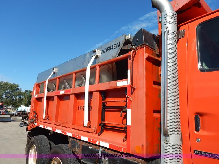 image for item K1714 2001 Sterling LT7501 dump truck