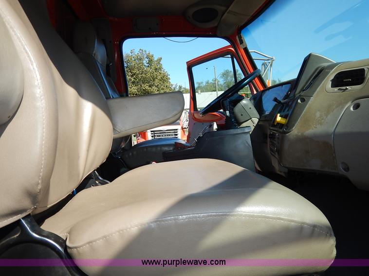 image for item K1714 2001 Sterling LT7501 dump truck