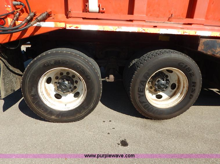 image for item K1714 2001 Sterling LT7501 dump truck