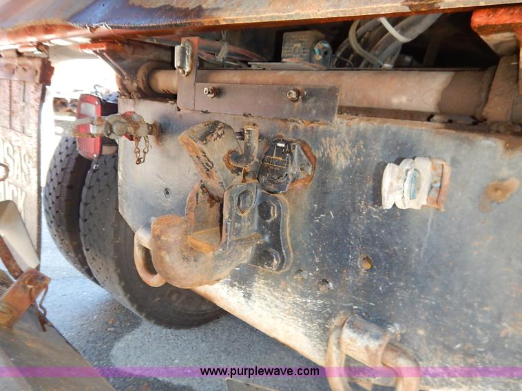 image for item K1714 2001 Sterling LT7501 dump truck